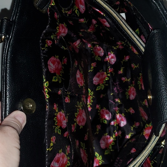 Betsey Johnson Bag - Picture 7 of 16